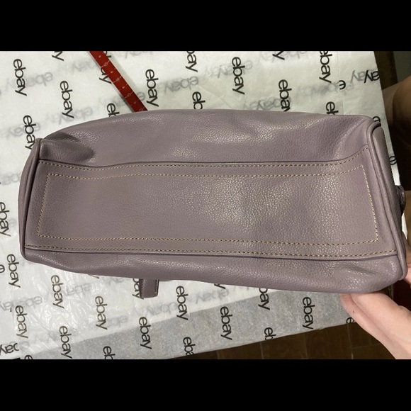 Nine West Lavender Faux Leather Shoulder Bag Purse Barrel Style Pebbled Texture - Picture 10 of 10